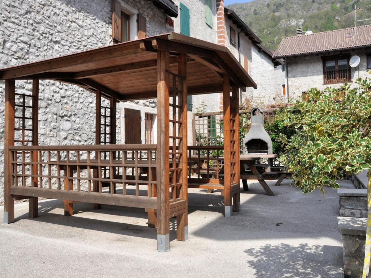 Apartment Albergo Diffuso - Cjasa Ustin-3 By Interhome Barcis Kültér fotó