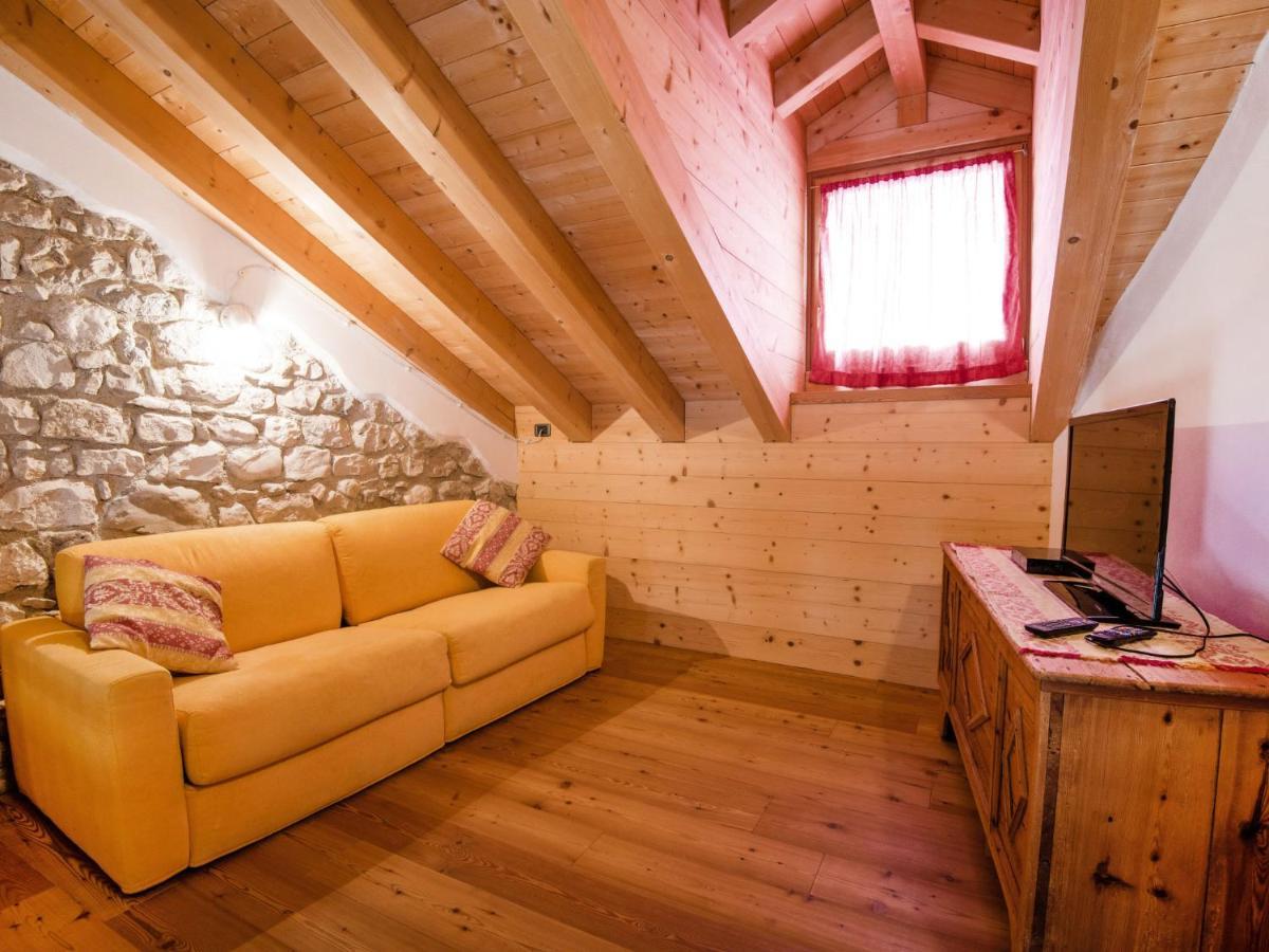 Apartment Albergo Diffuso - Cjasa Ustin-3 By Interhome Barcis Kültér fotó